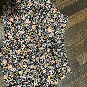 American Eagle Outfitters Floral Patterned Fabric